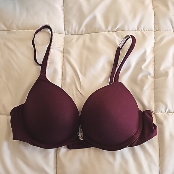 Body By Victoria bra. SEND AN OFFER - Picture 1 of 2